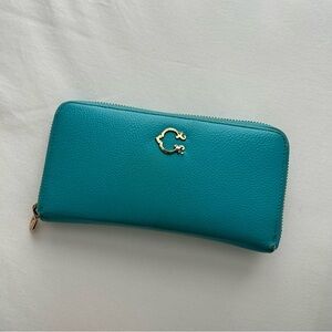 C. Wonder Turquoise Blue Wallet